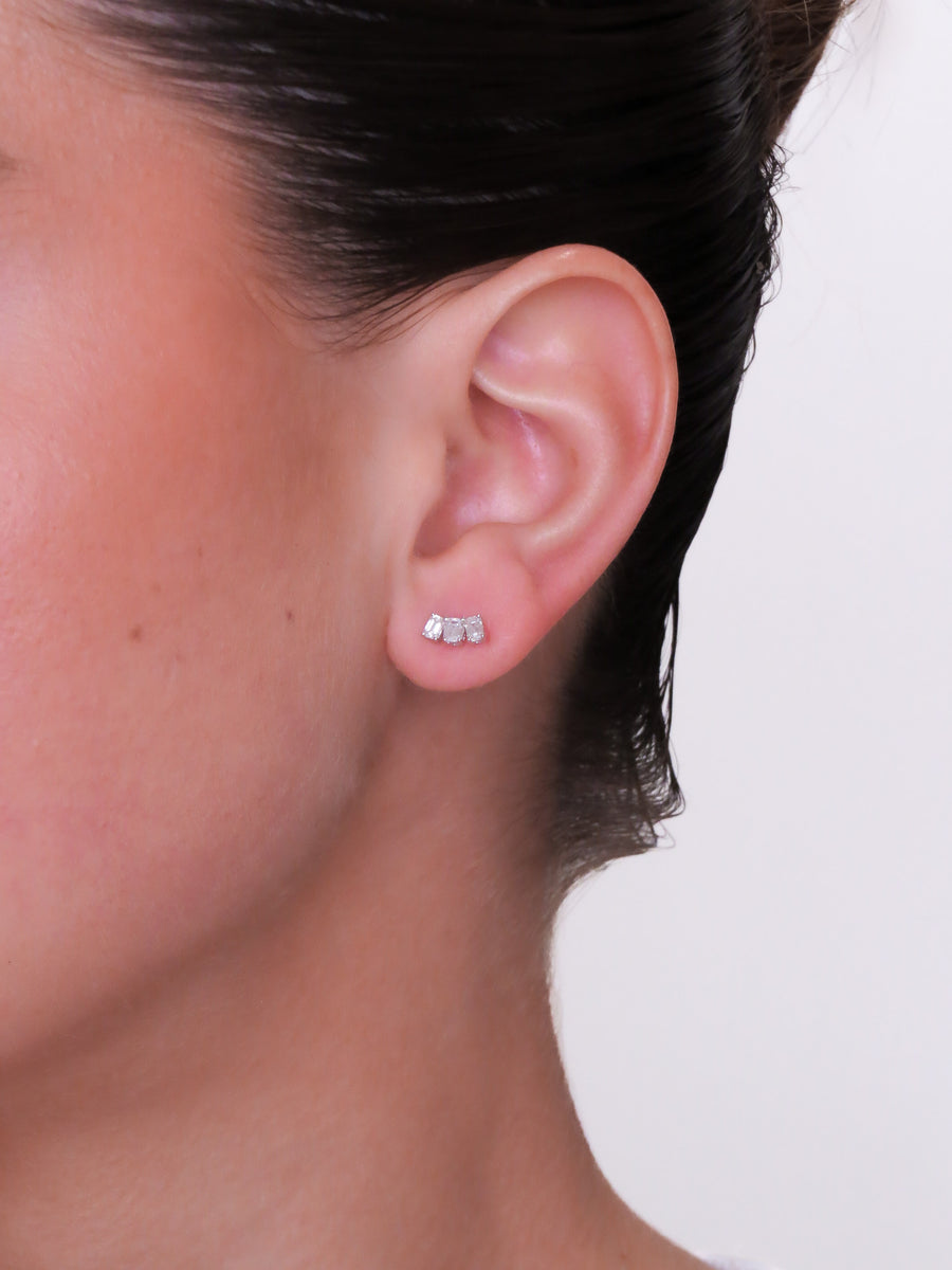 Mina - 3 Diamond Climber Baguette