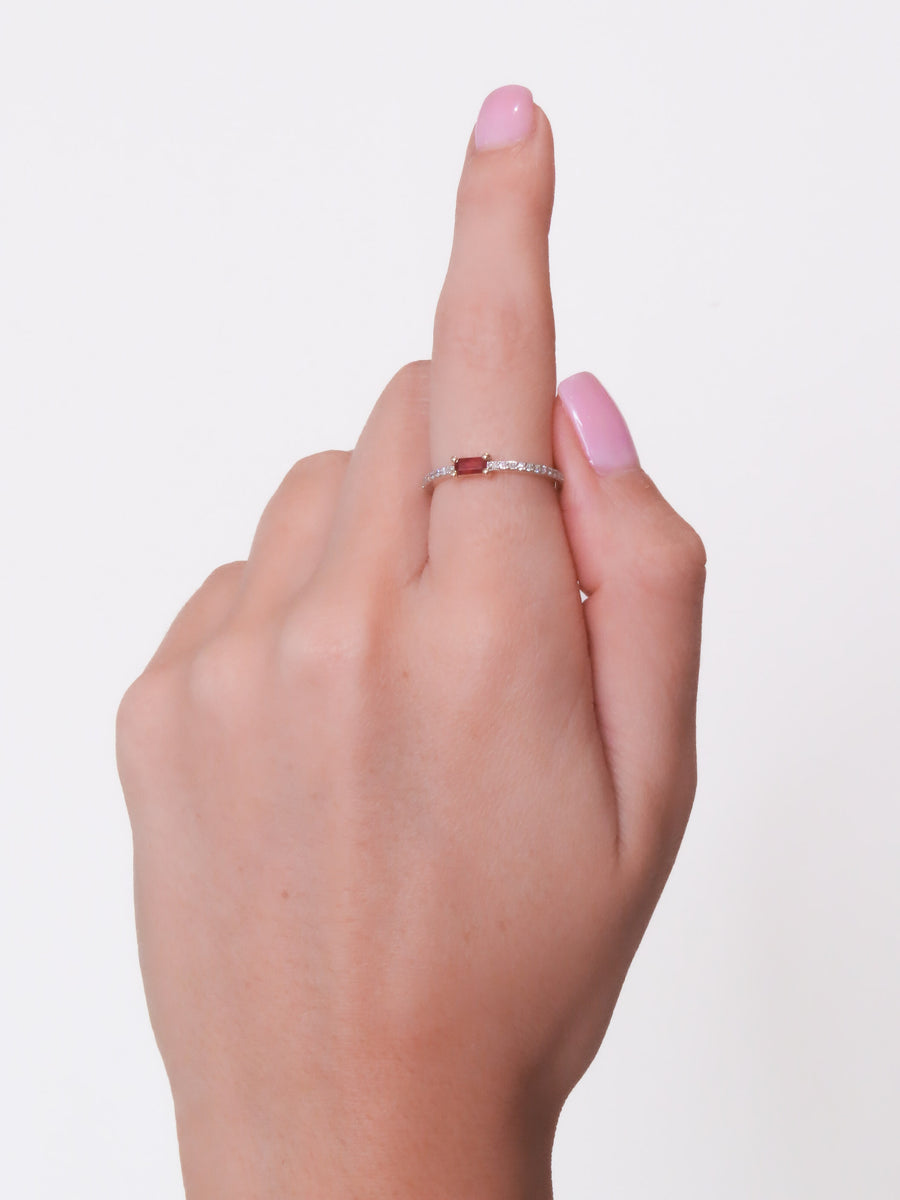 Gilda - Solitaire Ruby Diamond Ring