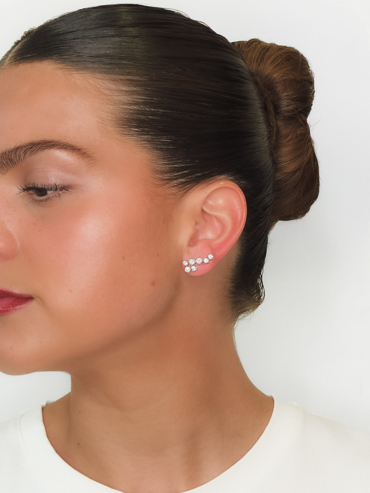 Roby - Climber Round Diamond Studs