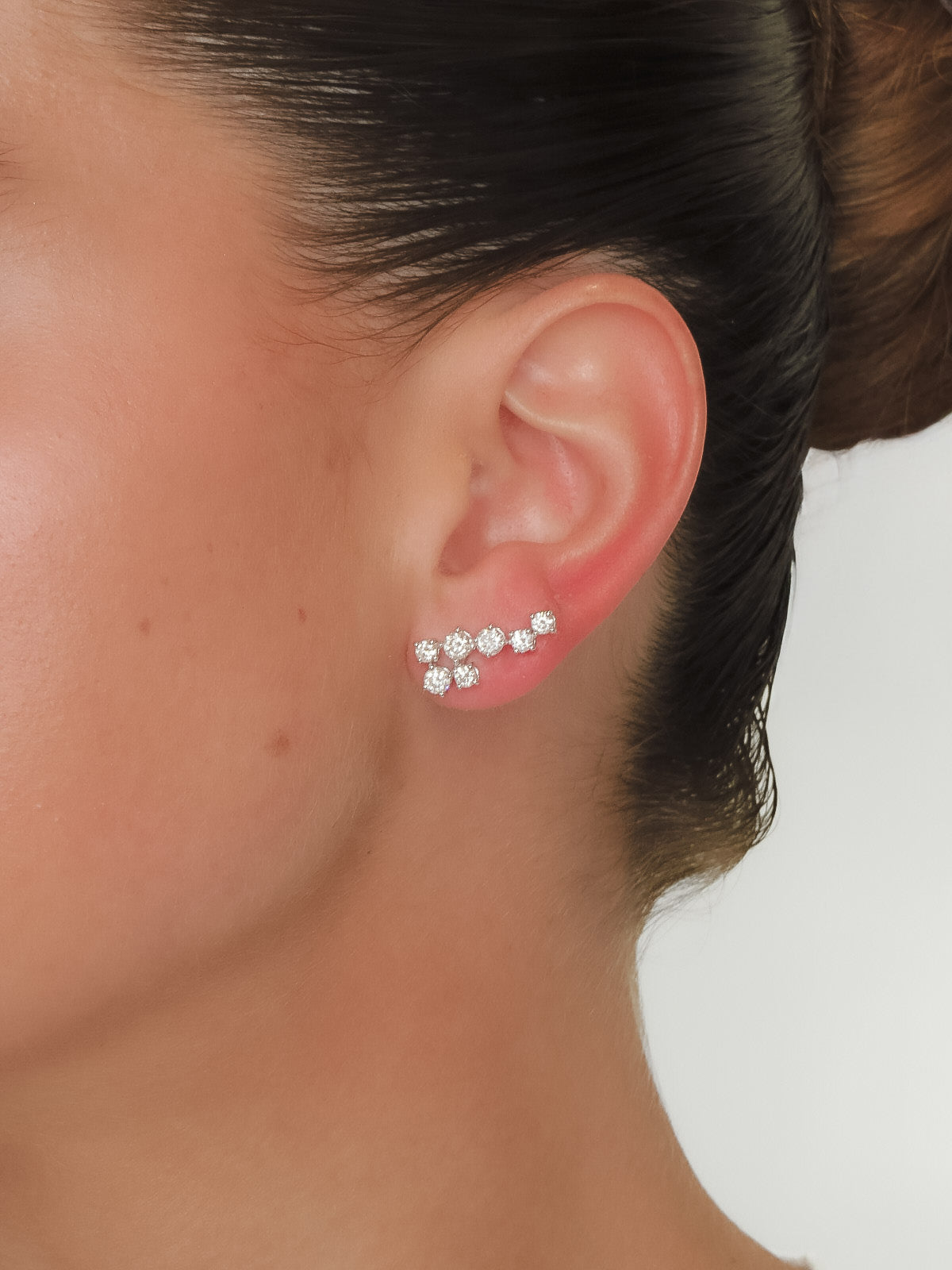 Roby - Climber Round Diamond Studs