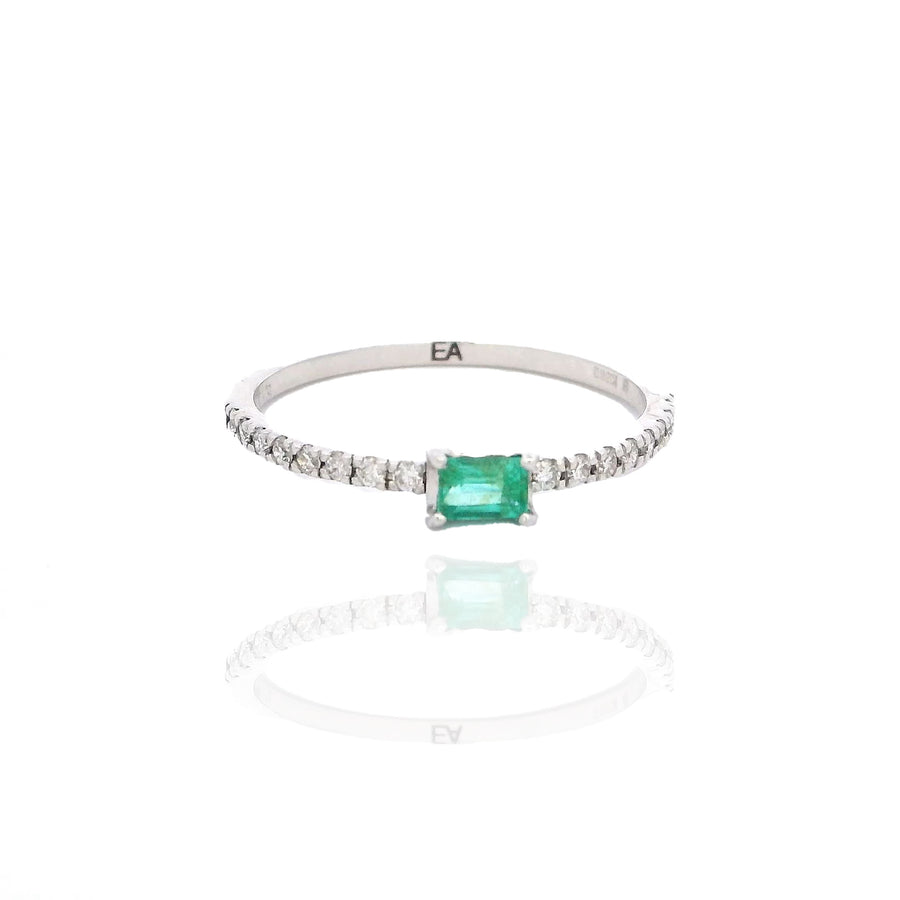 Single Emerald Ring